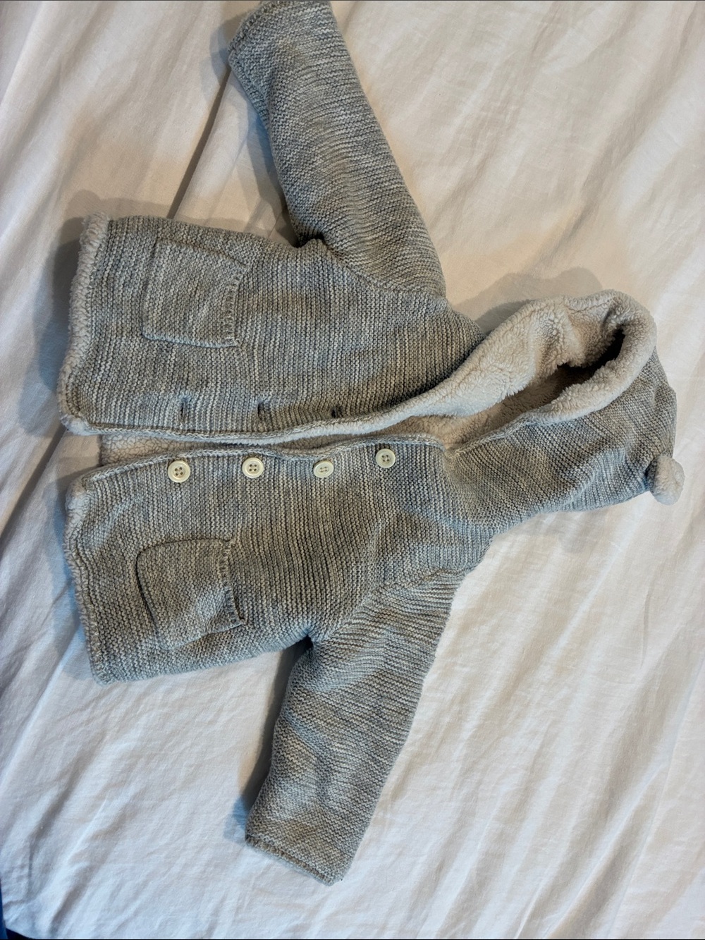 GAP Baby Sherpa-Lined Hooded sweater Jacket in Light Gray and Cream